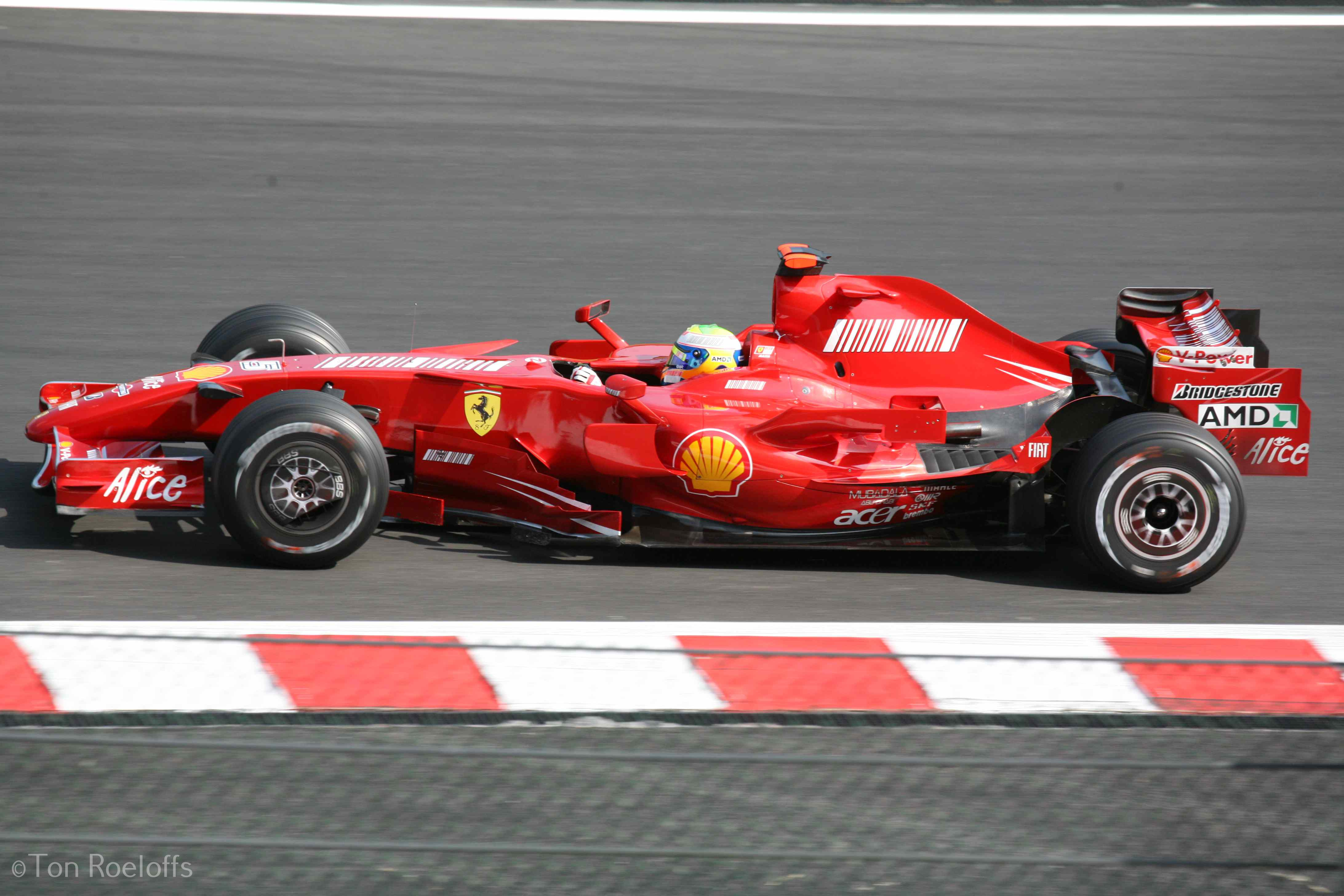 Vettel verremt zich
